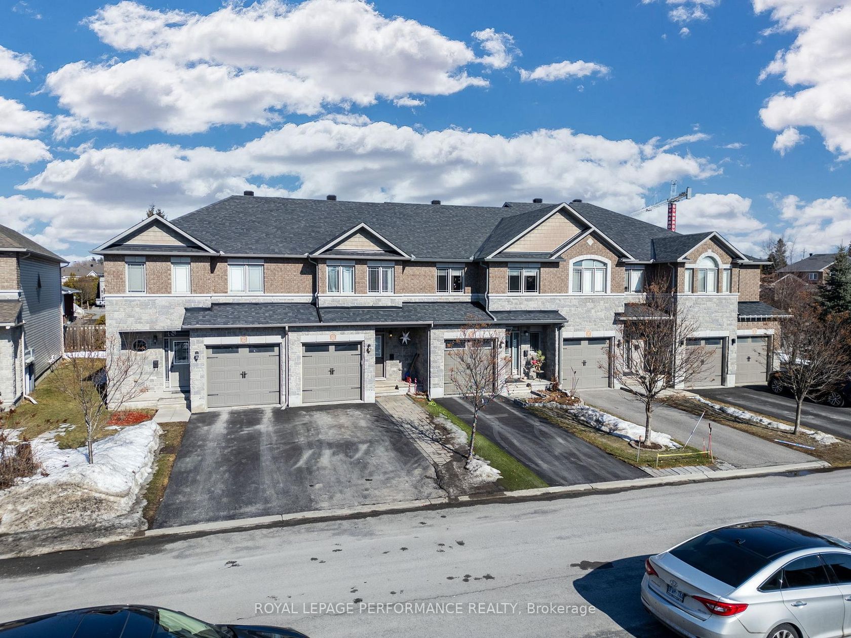 511 Voie Du Pin Rouge Way, Mer Bleue/Bradley Estates/Anderson Park, Orleans 2