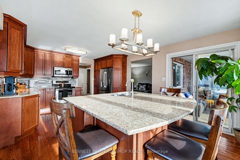 Photo 9 at 236 Allan Street, SMITHS FALLS, Smiths Falls