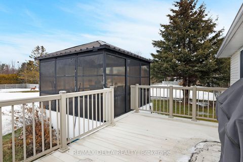 Photo 25 at 2031 Devine Road, Vars Village, Orleans