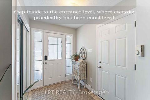 Photo 2 at 607 Meadowcreek Circle, Emerald Meadows/Trailwest, Kanata