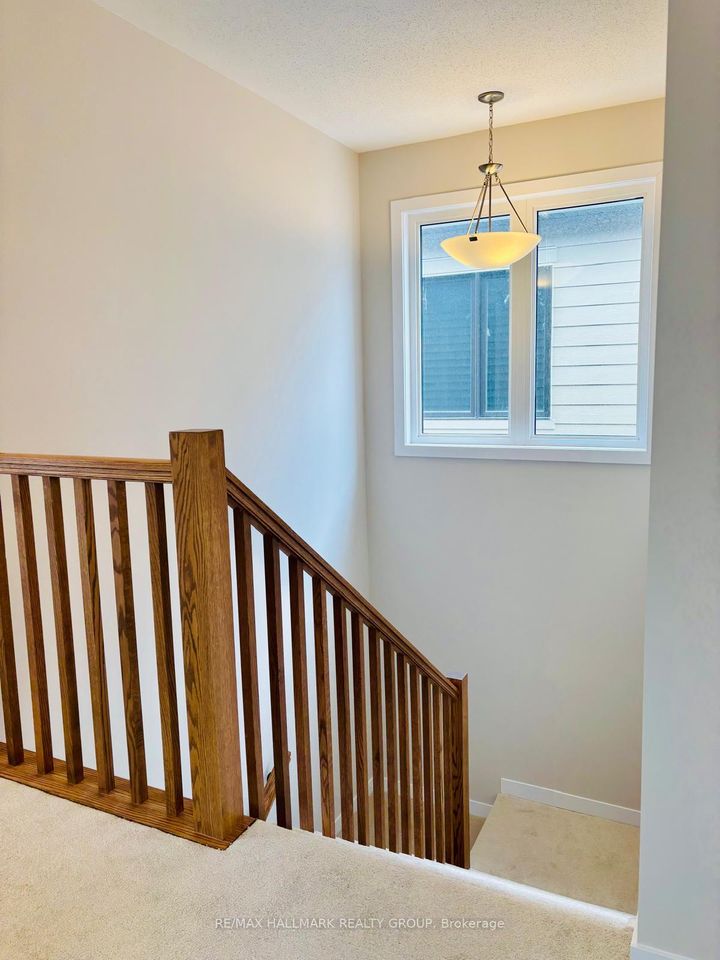 Photo 10 at 170 Conservancy Drive, Nepean (Heritage Park), Ottawa