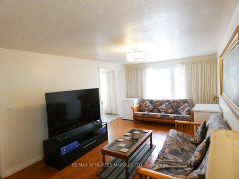 Photo 9 at 9 Sutton Drive, Edwardsburgh/Cardinal Twp, Edwardsburgh/Cardinal