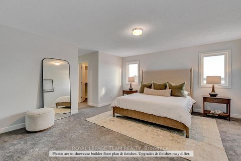 Photo 19 at 1040 Charolais Place, Goulbourn Twp From Franktown Rd/South To Rideau, Stittsville