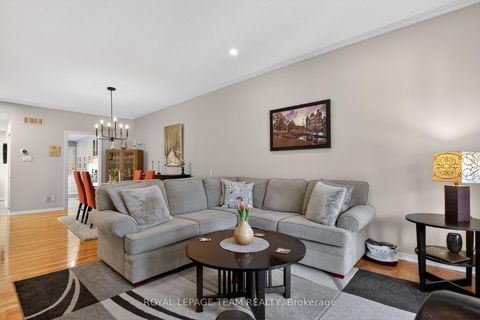 Photo 10 at 20 RIVER OAKS Court, Stittsville (Central), Stittsville