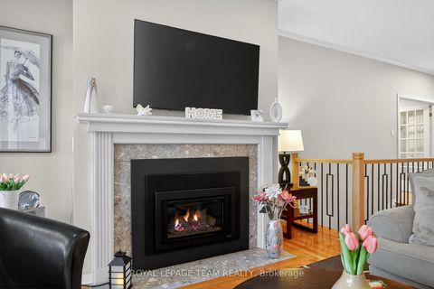 Photo 11 at 20 RIVER OAKS Court, Stittsville (Central), Stittsville