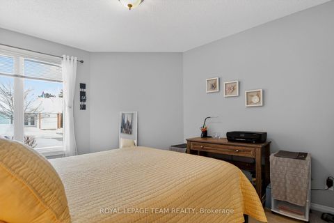 Photo 35 at 20 RIVER OAKS Court, Stittsville (Central), Stittsville