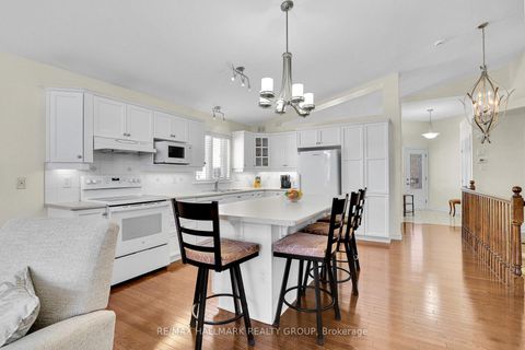Photo 5 at 165 Granite Court, Emerald Meadows/Trailwest, Kanata