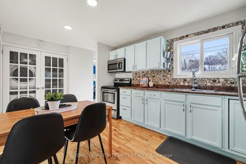 Photo 8 at 35 Robinson Street, Perth