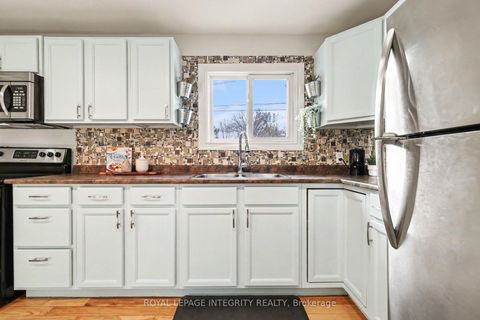 Photo 12 at 35 Robinson Street, Perth