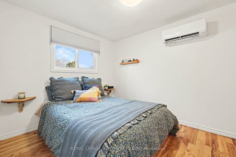 Photo 14 at 35 Robinson Street, Perth