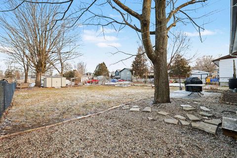 Photo 28 at 35 Robinson Street, Perth