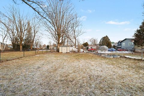 Photo 29 at 35 Robinson Street, Perth