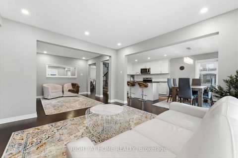 Photo 7 at 1001 Rue Du Manege Street, Stittsville (South), Stittsville