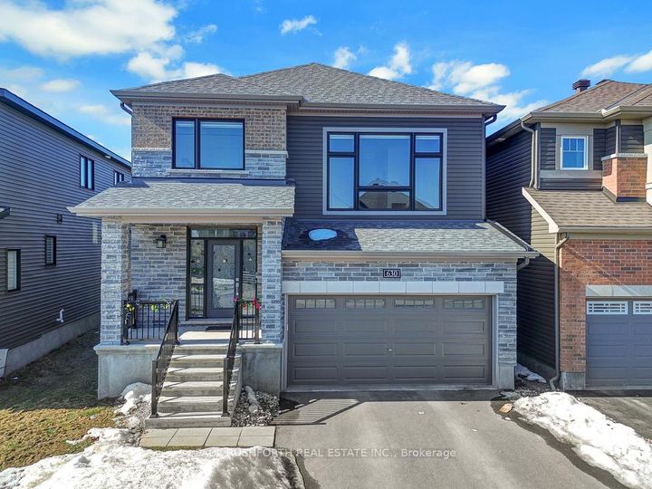 Photo 1 at 630 Hamsa Street, Nepean (Heritage Park), Ottawa