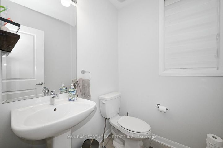 Photo 18 at 630 Hamsa Street, Nepean (Heritage Park), Ottawa