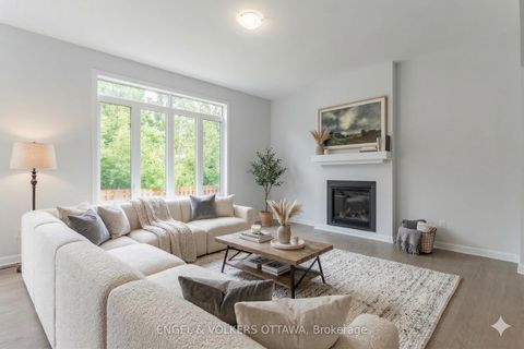 Photo 11 at 333 Elsie Macgill Walk, Morgan's Grant/South March, Kanata