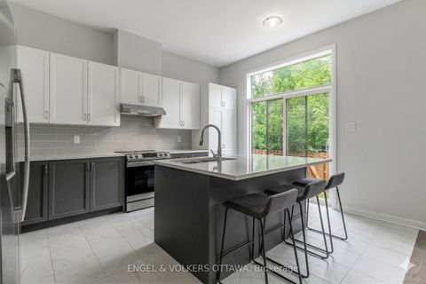 Photo 18 at 333 Elsie Macgill Walk, Morgan's Grant/South March, Kanata