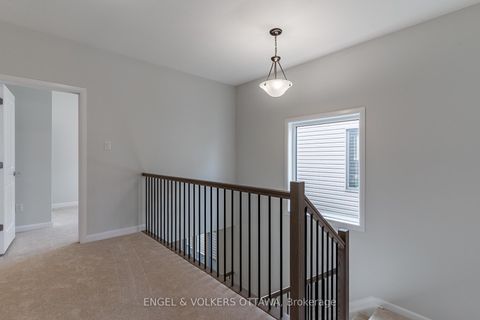 Photo 28 at 333 Elsie Macgill Walk, Morgan's Grant/South March, Kanata