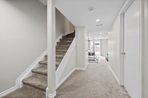 Photo 27 at 36 Cedarock Drive, Bridlewood, Kanata