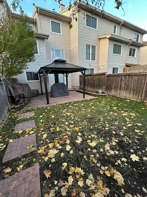 Photo 30 at 36 Cedarock Drive, Bridlewood, Kanata