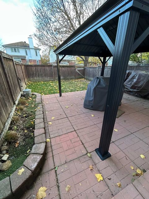 Photo 32 at 36 Cedarock Drive, Bridlewood, Kanata