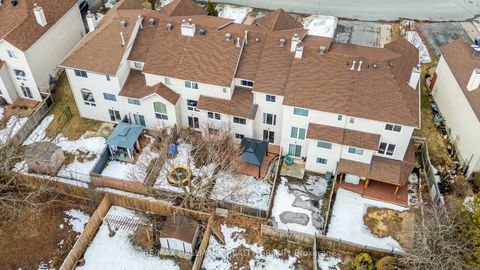 Photo 33 at 36 Cedarock Drive, Bridlewood, Kanata