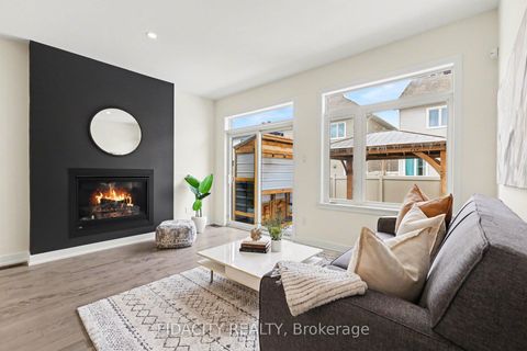 Photo 8 at 565 Bobolink Ridge, Stittsville (South), Stittsville