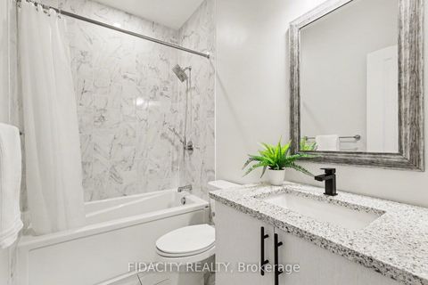 Photo 17 at 565 Bobolink Ridge, Stittsville (South), Stittsville