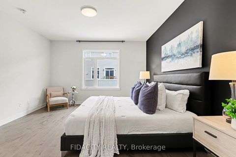 Photo 20 at 565 Bobolink Ridge, Stittsville (South), Stittsville