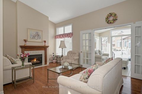 Photo 4 at 47 Peregrine Crescent, Bridlewood, Kanata