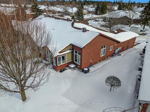 Photo 25 at 47 Peregrine Crescent, Bridlewood, Kanata