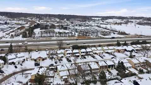 Photo 26 at 1091 Burgundy Lane, Convent Glen, Orleans