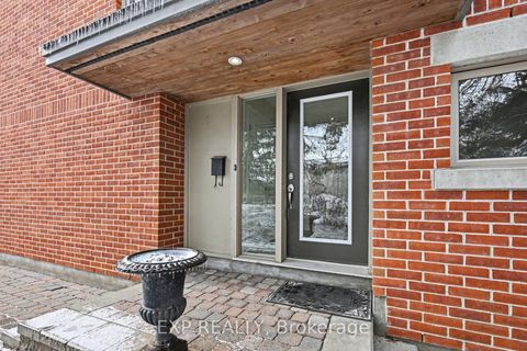 Photo 1 at 51 Callaghan Private, Beaverbrook, Kanata