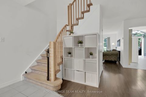 Photo 3 at 75 Inverary Drive, Morgan's Grant/South March, Kanata