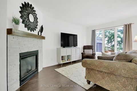 Photo 4 at 75 Inverary Drive, Morgan's Grant/South March, Kanata