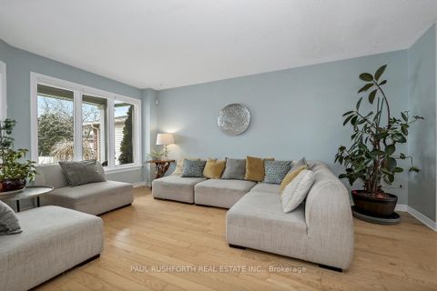 Photo 4 at 6419 Bernice Court, Convent Glen North, Orleans