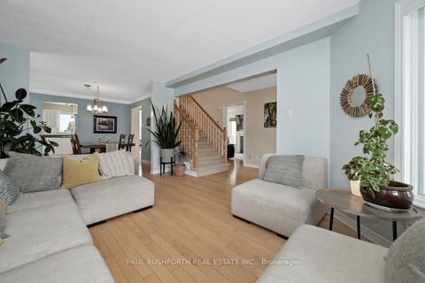 Photo 5 at 6419 Bernice Court, Convent Glen North, Orleans