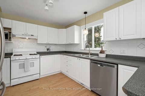 Photo 8 at 6419 Bernice Court, Convent Glen North, Orleans