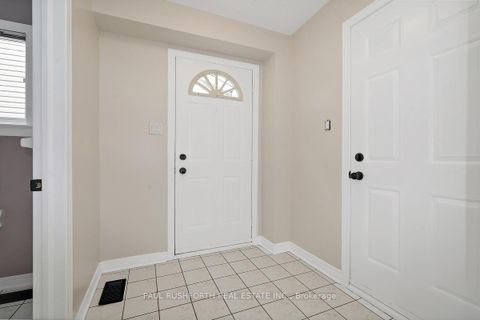 Photo 14 at 6419 Bernice Court, Convent Glen North, Orleans