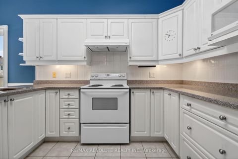 Photo 5 at 17 Ammolite Street, Stittsville (Central), Stittsville