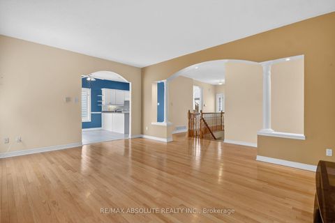 Photo 16 at 17 Ammolite Street, Stittsville (Central), Stittsville