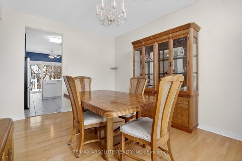 Photo 18 at 17 Ammolite Street, Stittsville (Central), Stittsville