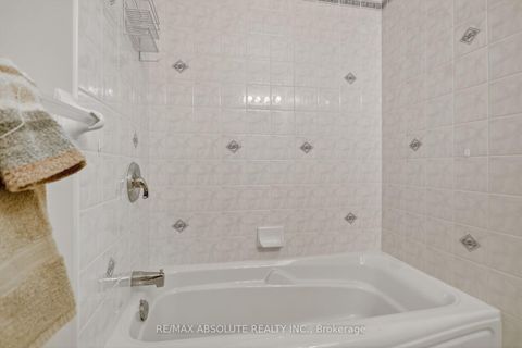 Photo 32 at 17 Ammolite Street, Stittsville (Central), Stittsville