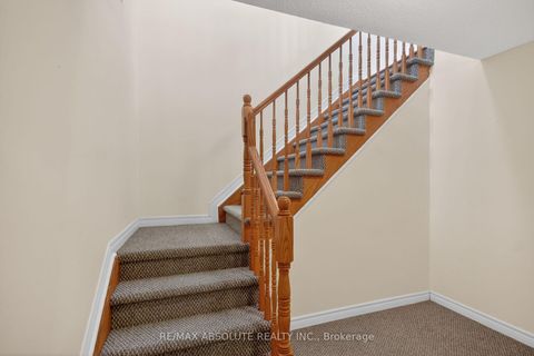 Photo 34 at 17 Ammolite Street, Stittsville (Central), Stittsville