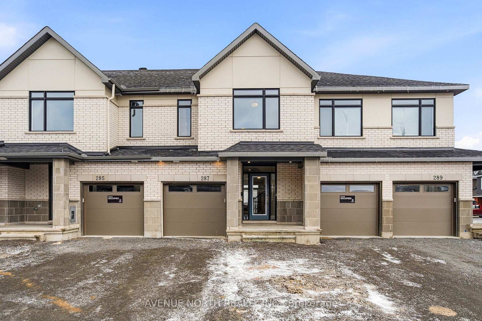 287 Finsbury Avenue, Stittsville (South), Stittsville 2