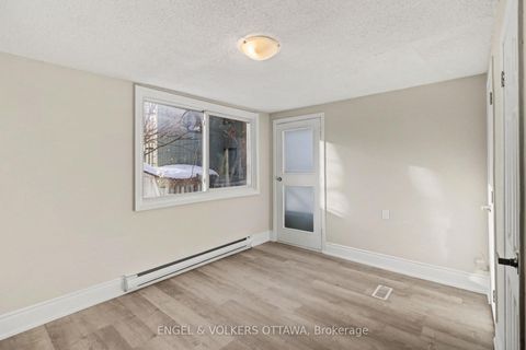 Photo 7 at 176 Arlington Avenue, Ottawa Centre