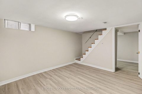 Photo 10 at 176 Arlington Avenue, Ottawa Centre