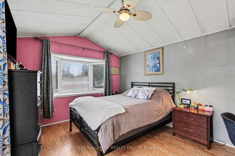 Photo 14 at 5 Strickland Private, Remainder of Stittsville & Area, Stittsville