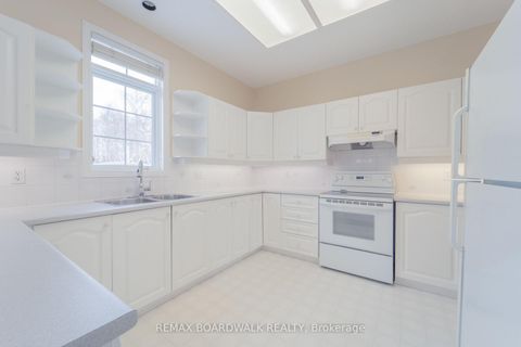 Photo 12 at 57 Mattawa Crescent, Bridlewood, Kanata