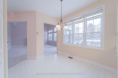 Photo 15 at 57 Mattawa Crescent, Bridlewood, Kanata